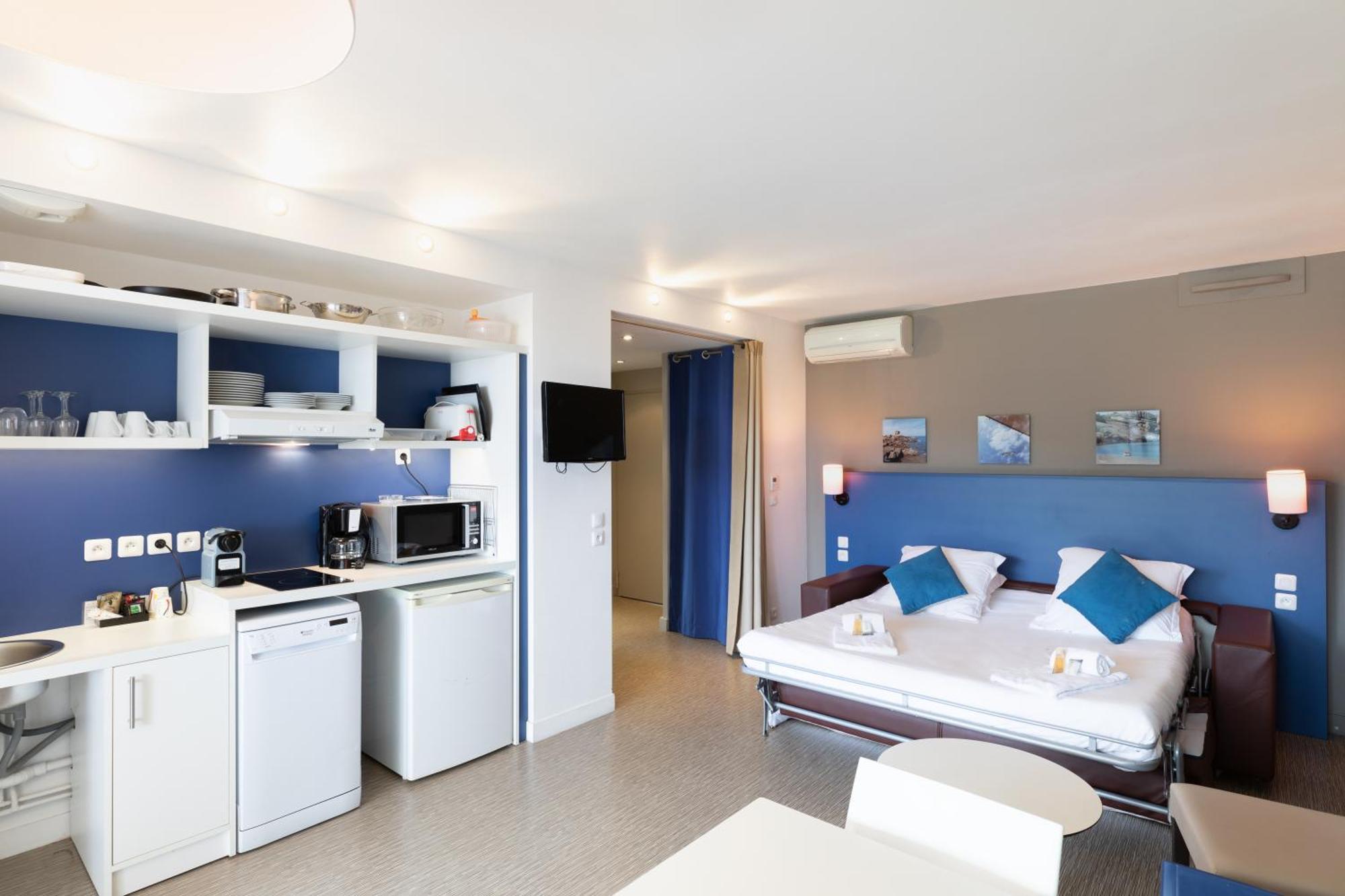 Family Suite,1279159402:JPEG