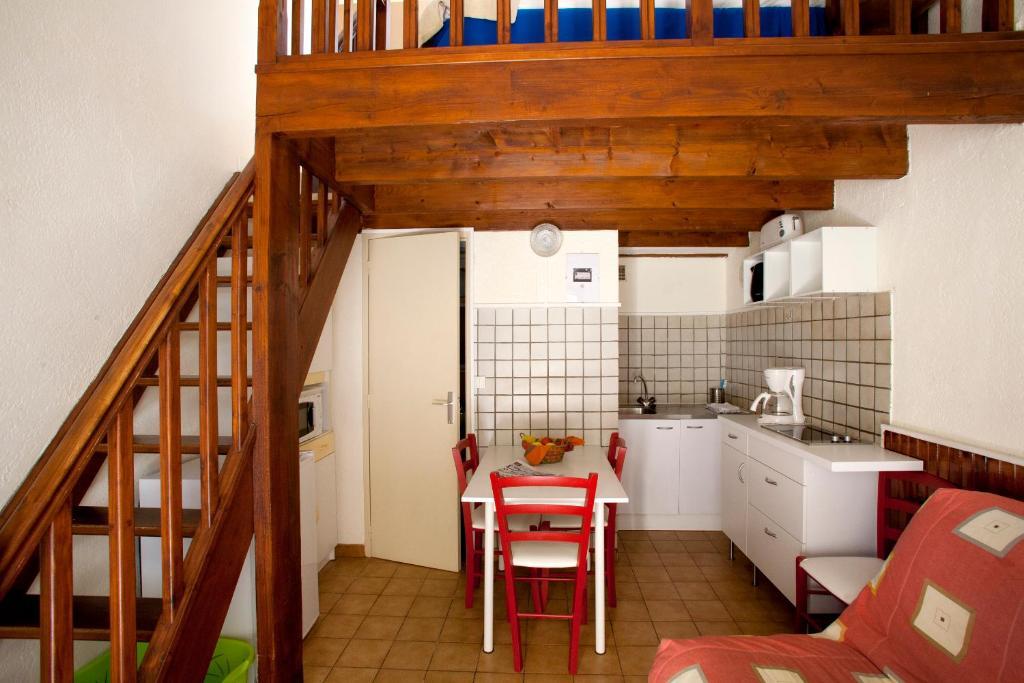 Estudio con terraza